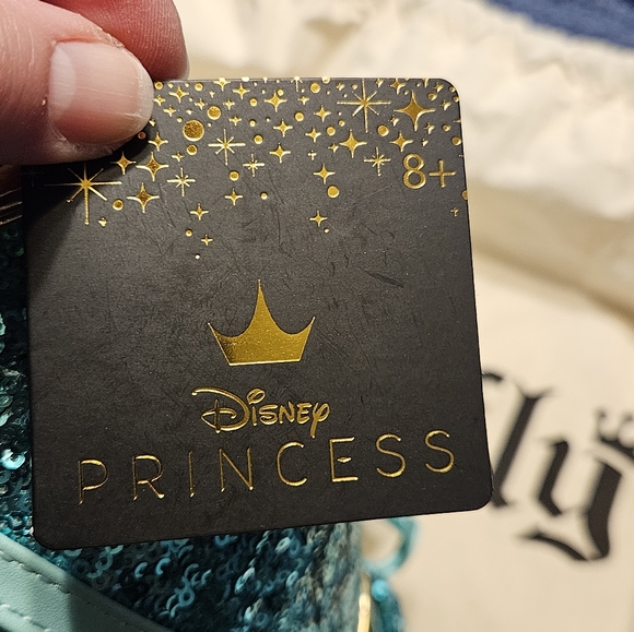 NWT Disney Loungefly Princess Jasmine sequin mini backpack - Picture 10 of 11
